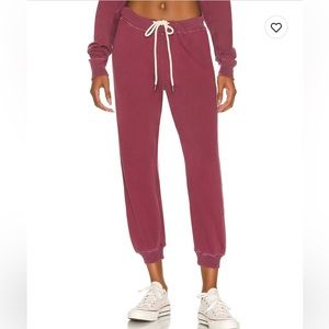 The Great - The Cropped Sweatpant; Size XS; color: Rosehip